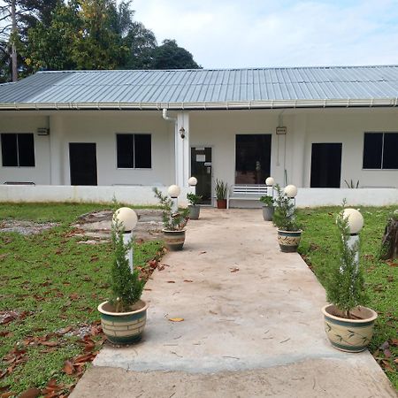 Sukau Tomanggong View Bed & Breakfast Extérieur photo