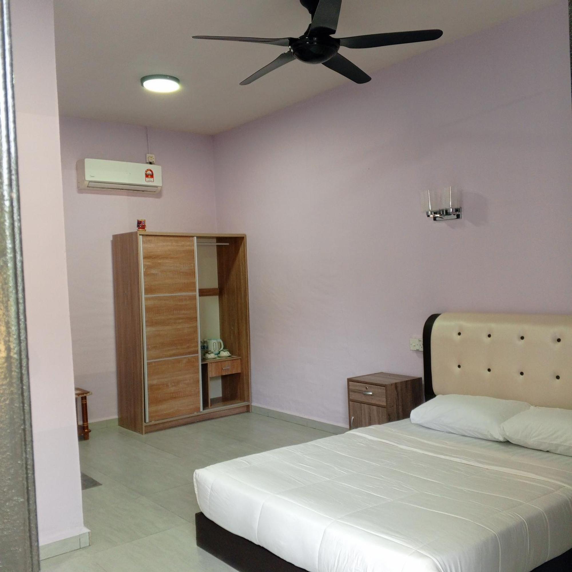 Sukau Tomanggong View Bed & Breakfast Chambre photo