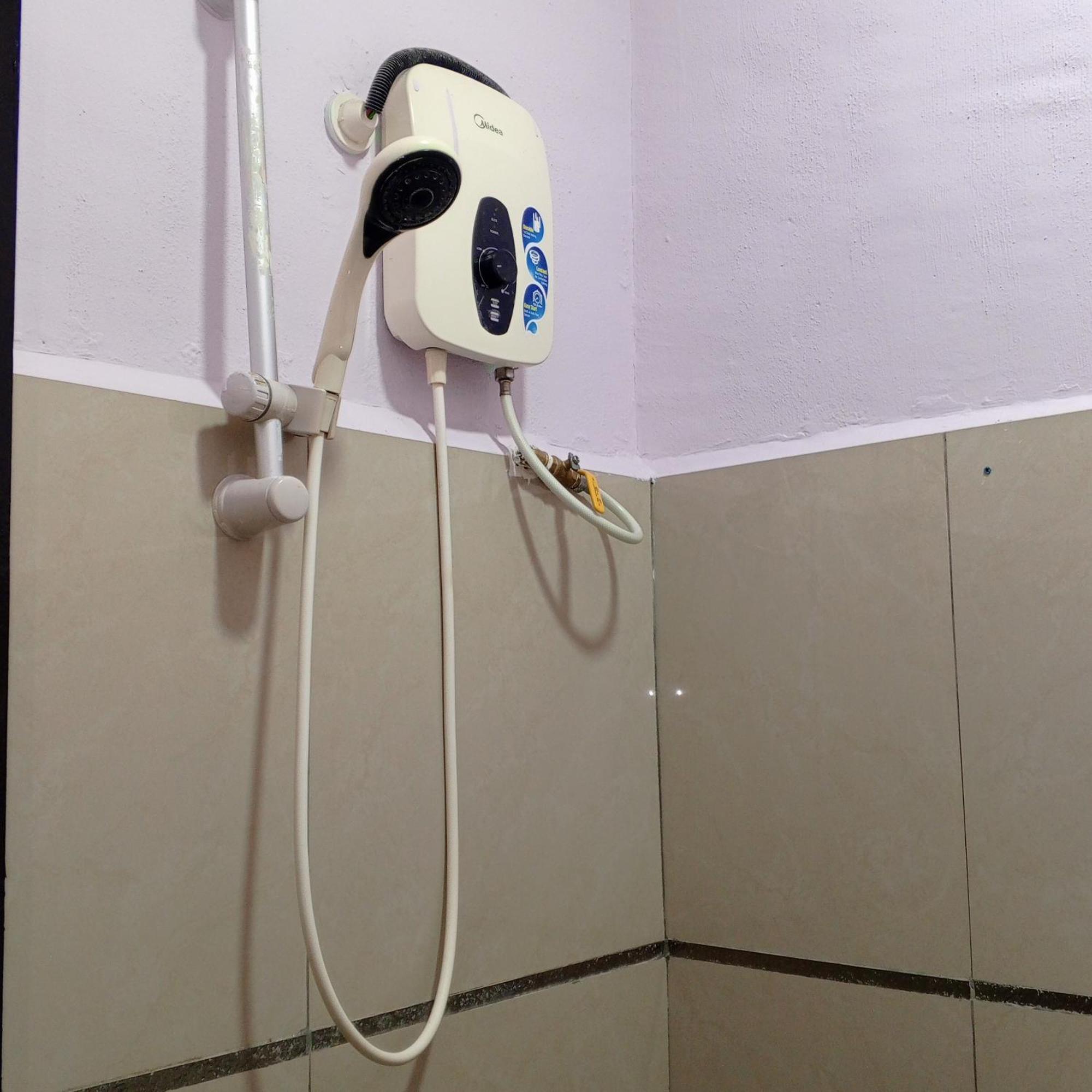 Sukau Tomanggong View Bed & Breakfast Chambre photo